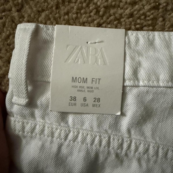 White Straight-Leg Jeans - Picture 3 of 4